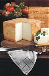 salva cremasco: formaggio stagionato a pasta compatta